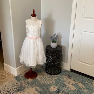 Off white Jona Michelle dress.  Lined nicely.  Very soft (not itchy at all)